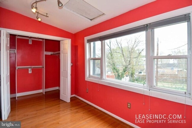 Building Photo - 4709 9th St NW