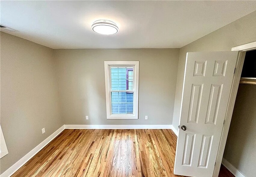 Building Photo - 1130 W High St