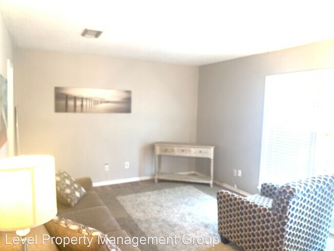 Building Photo - 1 br, 1 bath House - 106 Golf Terrace