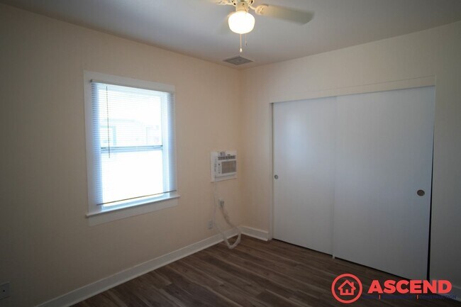 Building Photo - 412 El Tejon Ave