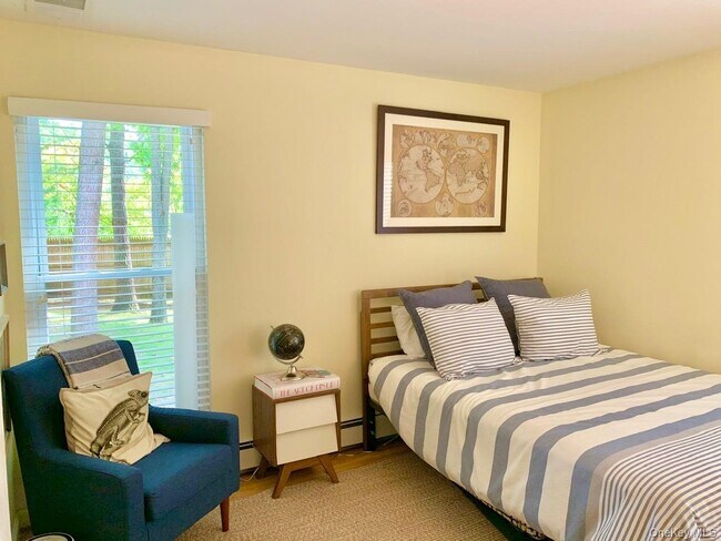 Building Photo - 61 Kings Point Rd