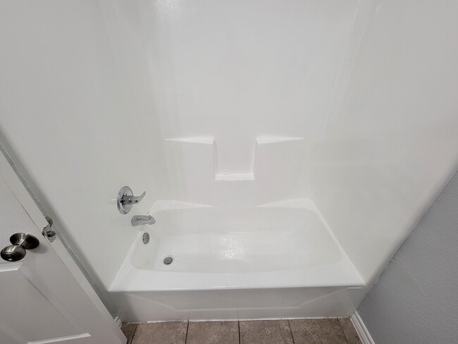 Building Photo - 3201 J P Davis Ave