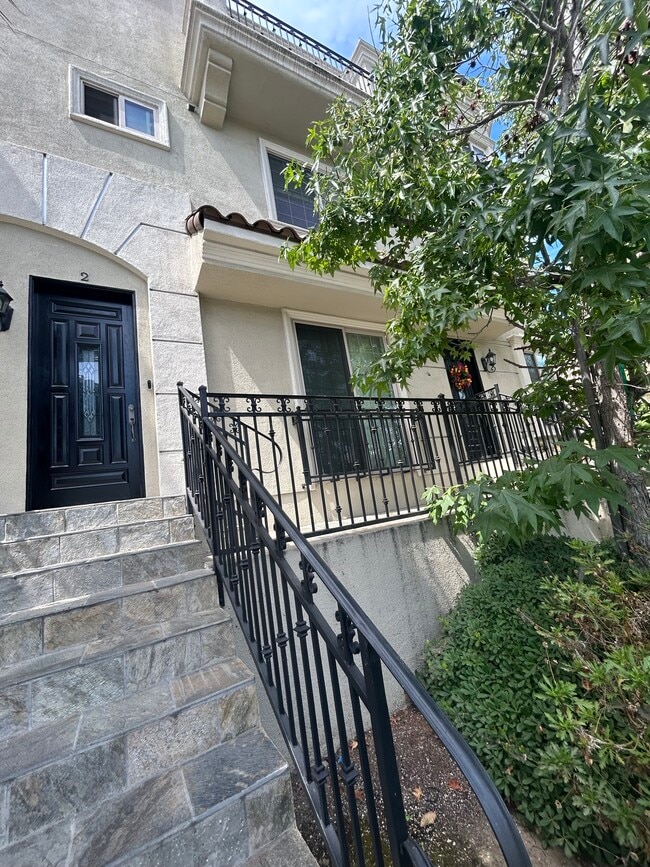 Building Photo - 3501 Tilden Ave