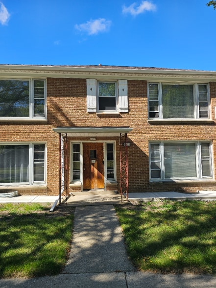 Building Photo - 2677 N 66th St