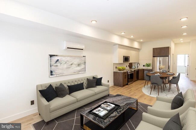 Building Photo - 2207 N 4th St