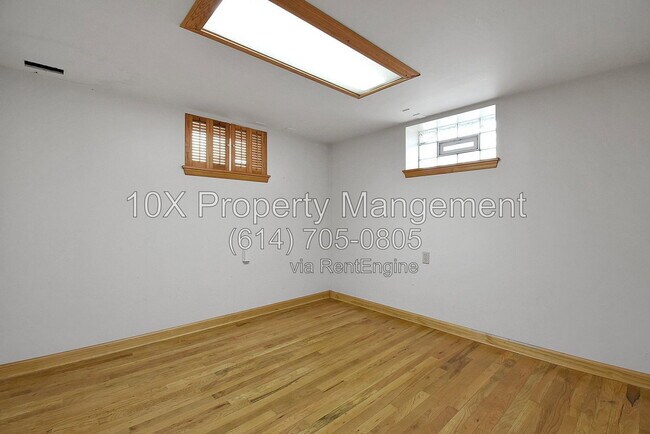Building Photo - 227 Haldy Ave