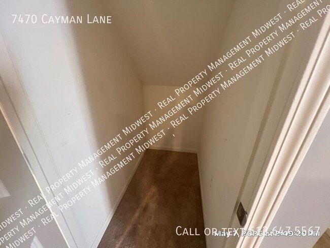 Building Photo - 7470 Cayman Ln