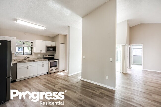Building Photo - 13618 SW 287th Ter