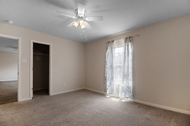 Building Photo - 15508 Taylorcrest Dr