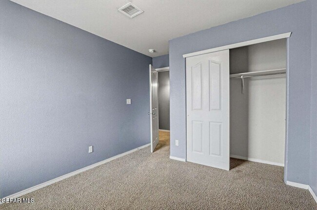 Building Photo - 14625 Lipizzan