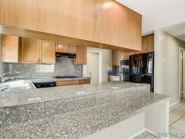 Building Photo - 8152 Zealand Way