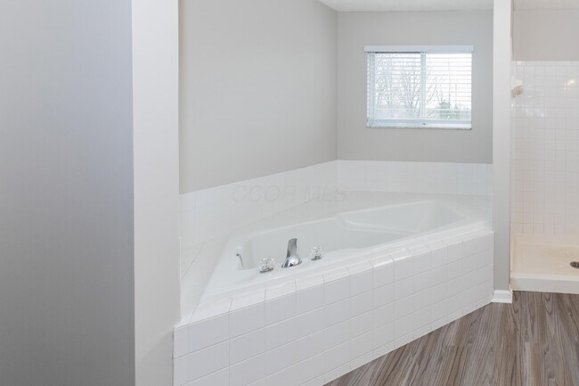 Building Photo - 8733 Firstgate Dr