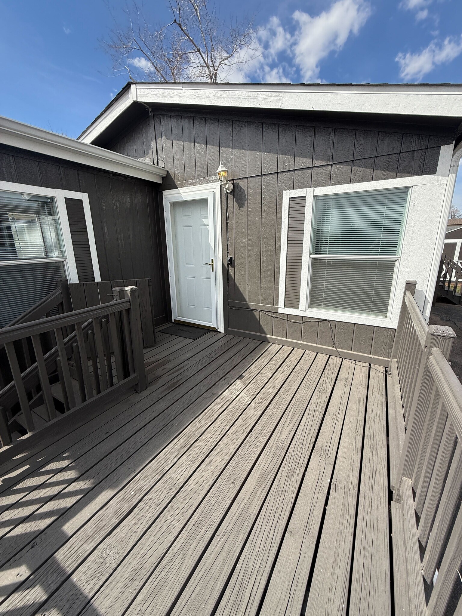 Building Photo - 9635 Gull St