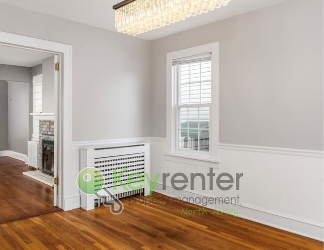 Building Photo - Spacious 3-Bed, 2-Bath Nutley Home with Bonus Office, Multi-Level Deck & Quiet Location