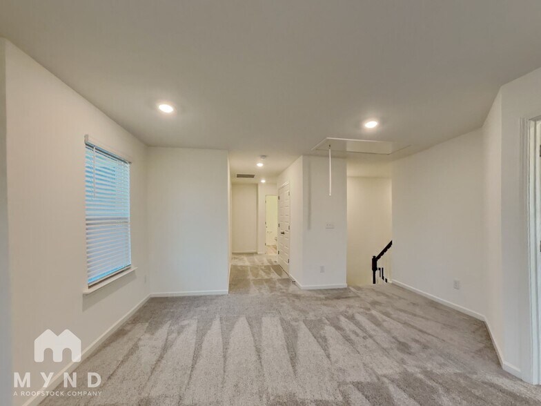 Building Photo - 50 Artemas Ward Dr