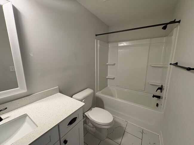 Building Photo - 3627 Finley Ct