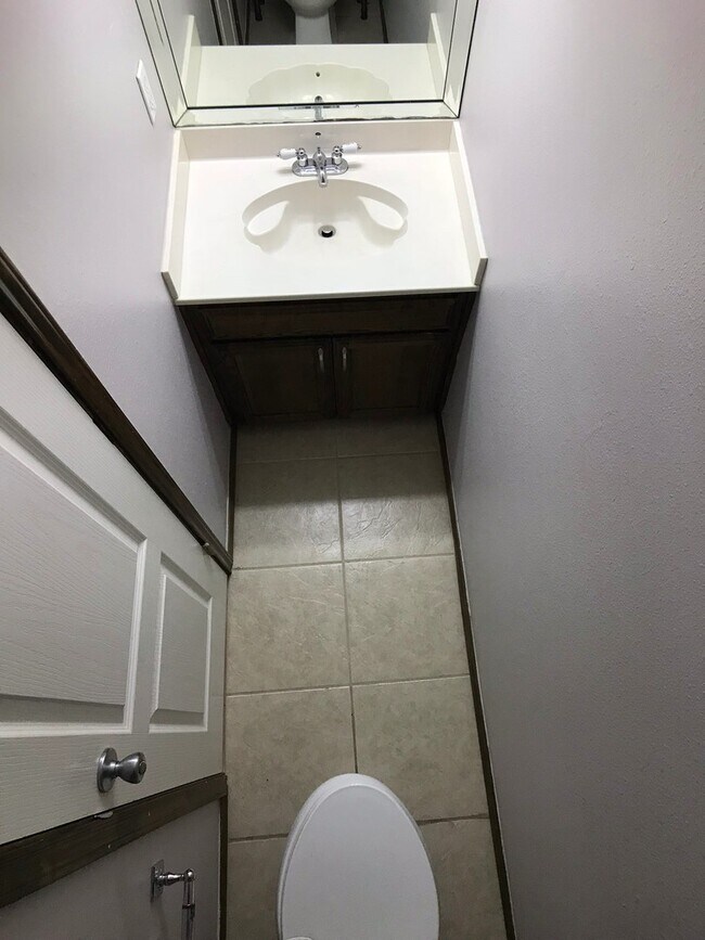 Building Photo - 3Bed/2.5Bath Edinburg TX Home For Rent ( Oakland Village )