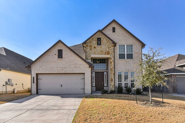 Building Photo - 6306 Golden Gate Dr