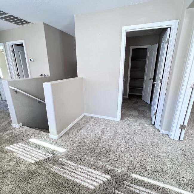 Building Photo - 3 bedroom rental in Cooley Station