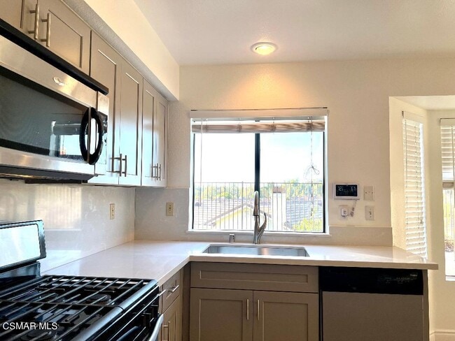 Building Photo - 5511 Adelina Ct