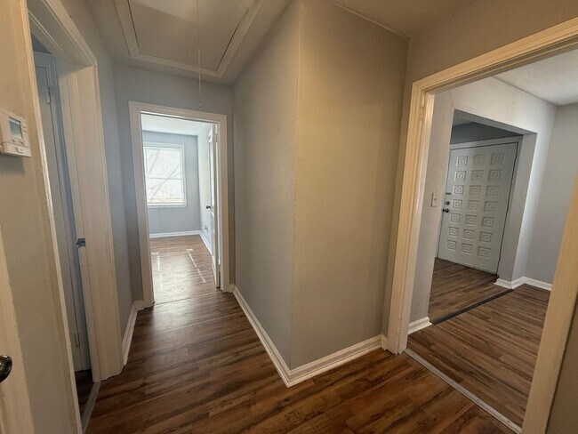 Building Photo - **ON HOLD** TOTAL ELECTRIC 2 or 3 Bedroom / 1 Bathroom Home for Rent in Columbus, GA***