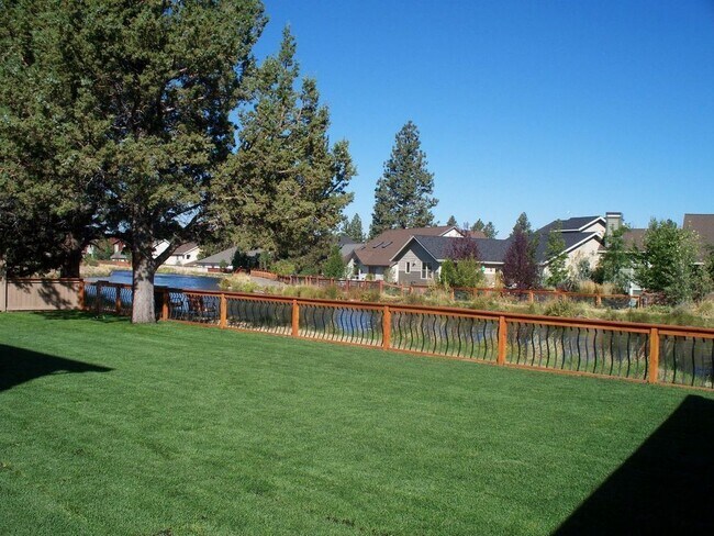 Building Photo - 20912 Sage Creek Dr