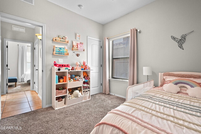 Building Photo - 14605 Christian Castle