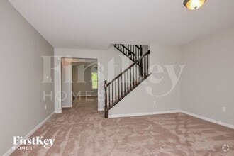 Building Photo - 121 Brookview Way Dr