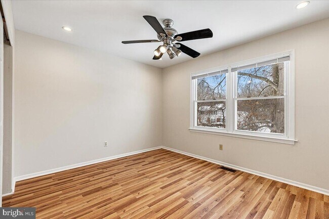 Building Photo - 27 Cartwright Dr