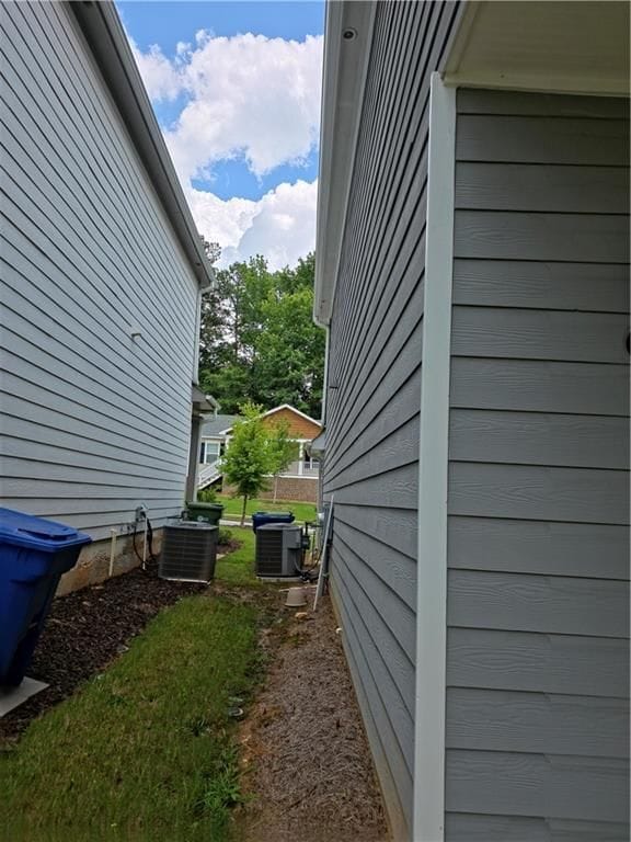 Building Photo - 430 Village Creek Dr SE
