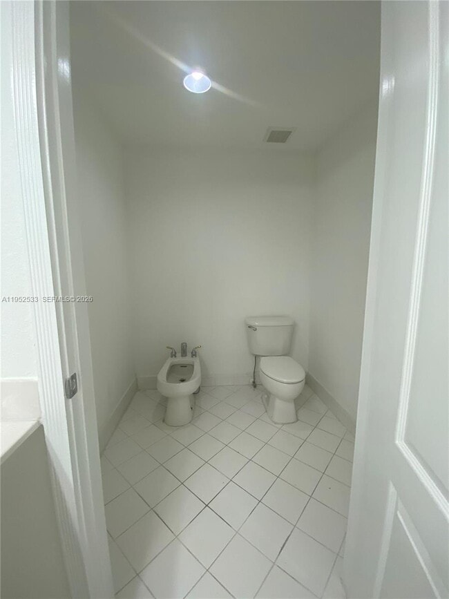 Building Photo - 10700 NW 66th St