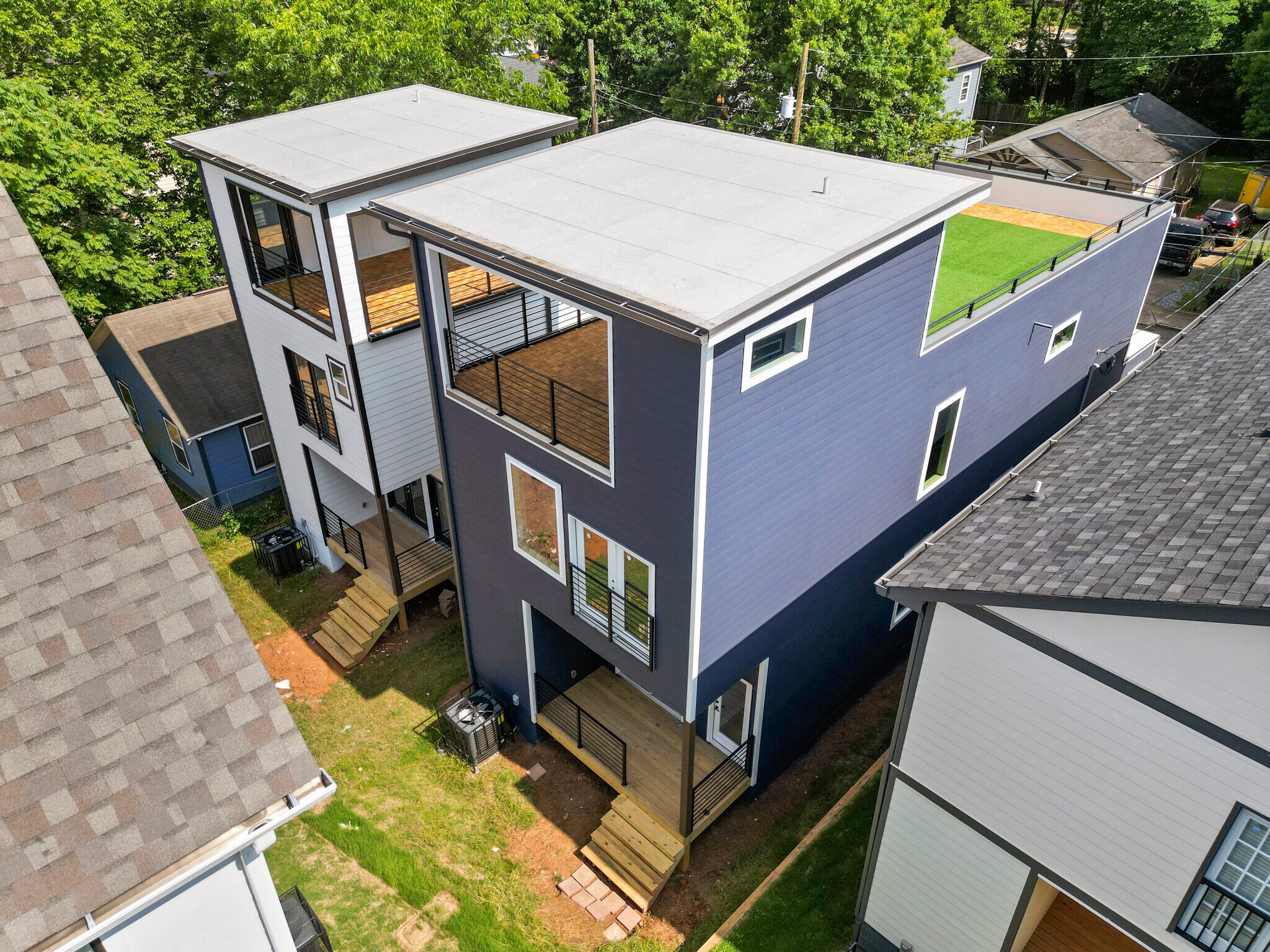 Exterior Backview - 569 Middle St SW