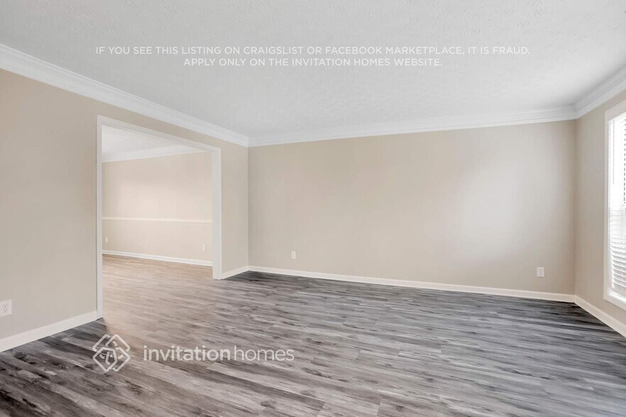 Building Photo - 3422 Kittery Dr SW