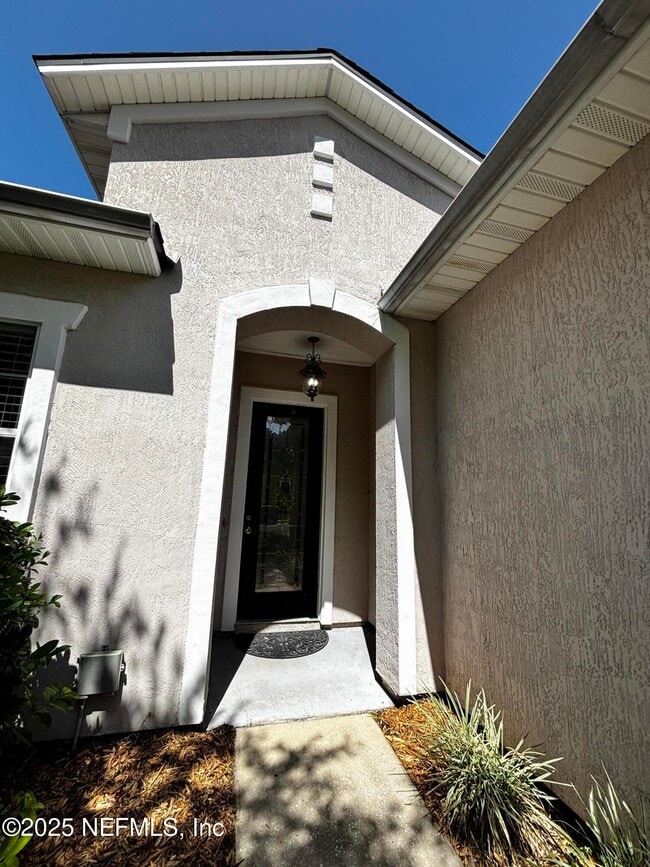 Building Photo - 872 Collinswood Dr