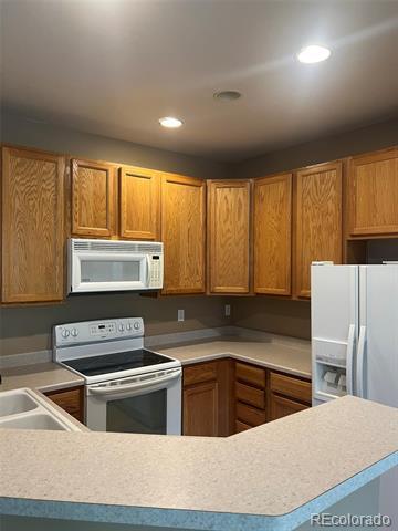 Building Photo - 220 Granby Way