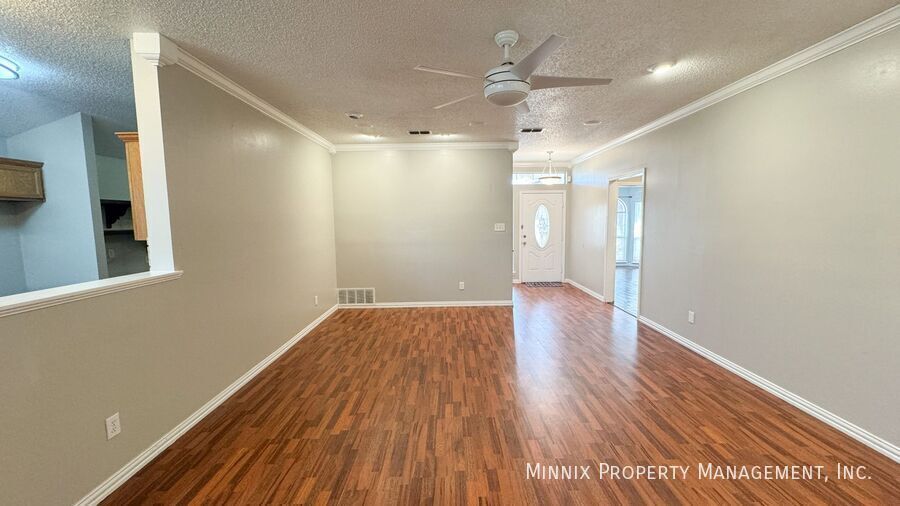 Building Photo - 156 Frankford Ct