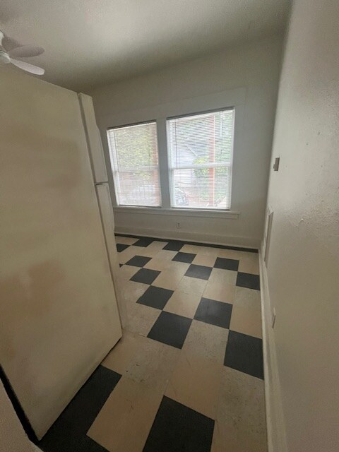 Building Photo - 3904 N Albina Ave