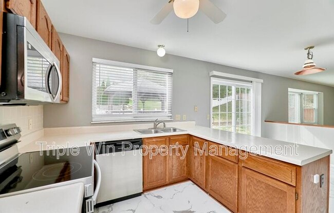 Building Photo - 4310 Castle Rock Ct