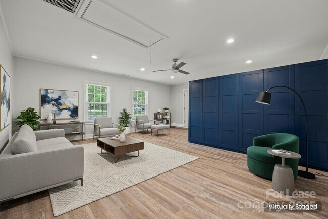 Building Photo - 6801 Stillmeadow Dr