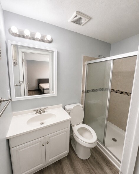 Building Photo - 1168 Perry Way