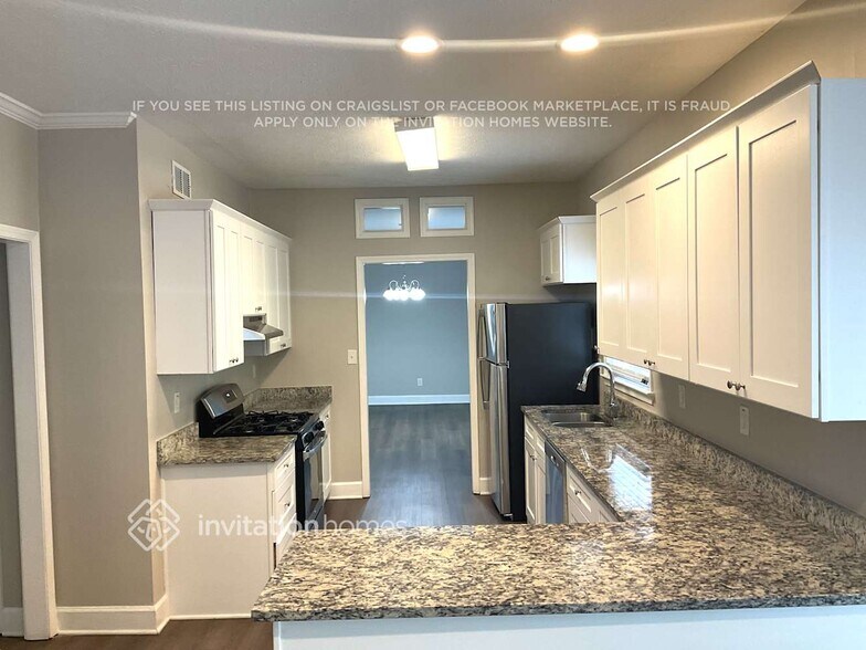 Building Photo - 4350 Pompey Dr SW