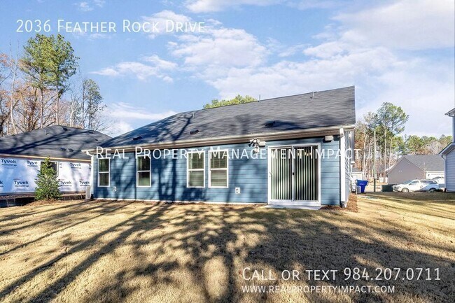 Building Photo - 2036 Feather Rock Dr