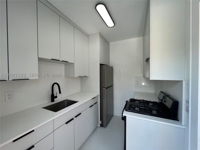 Building Photo - 145 NE 82nd St
