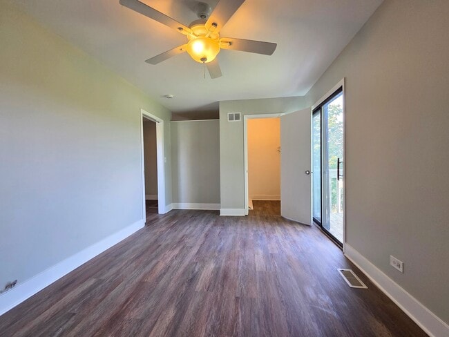 Building Photo - 1672 Cornell Dr