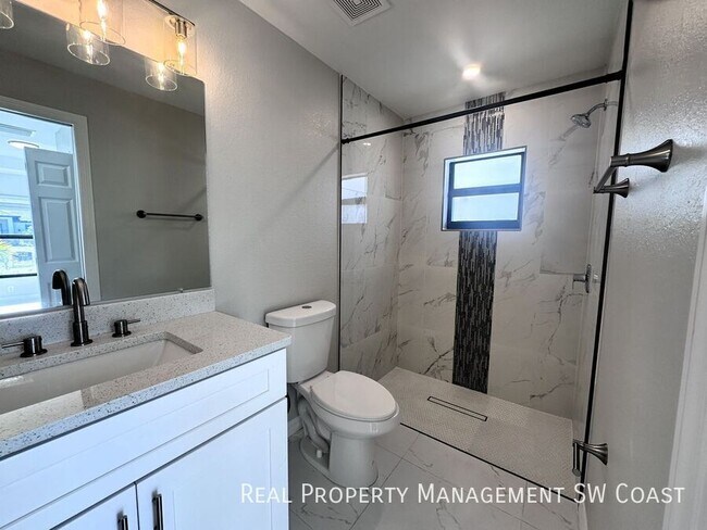 Building Photo - 5030/5032 Bristo St-5030