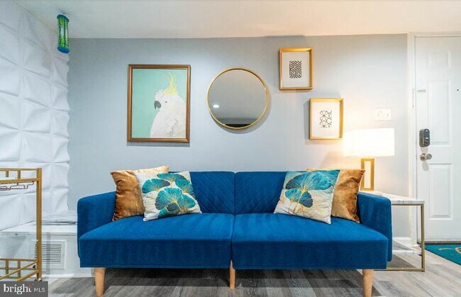 Building Photo - 325 57th St NE