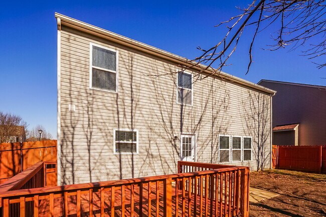 Building Photo - 6416 Brumit Ln