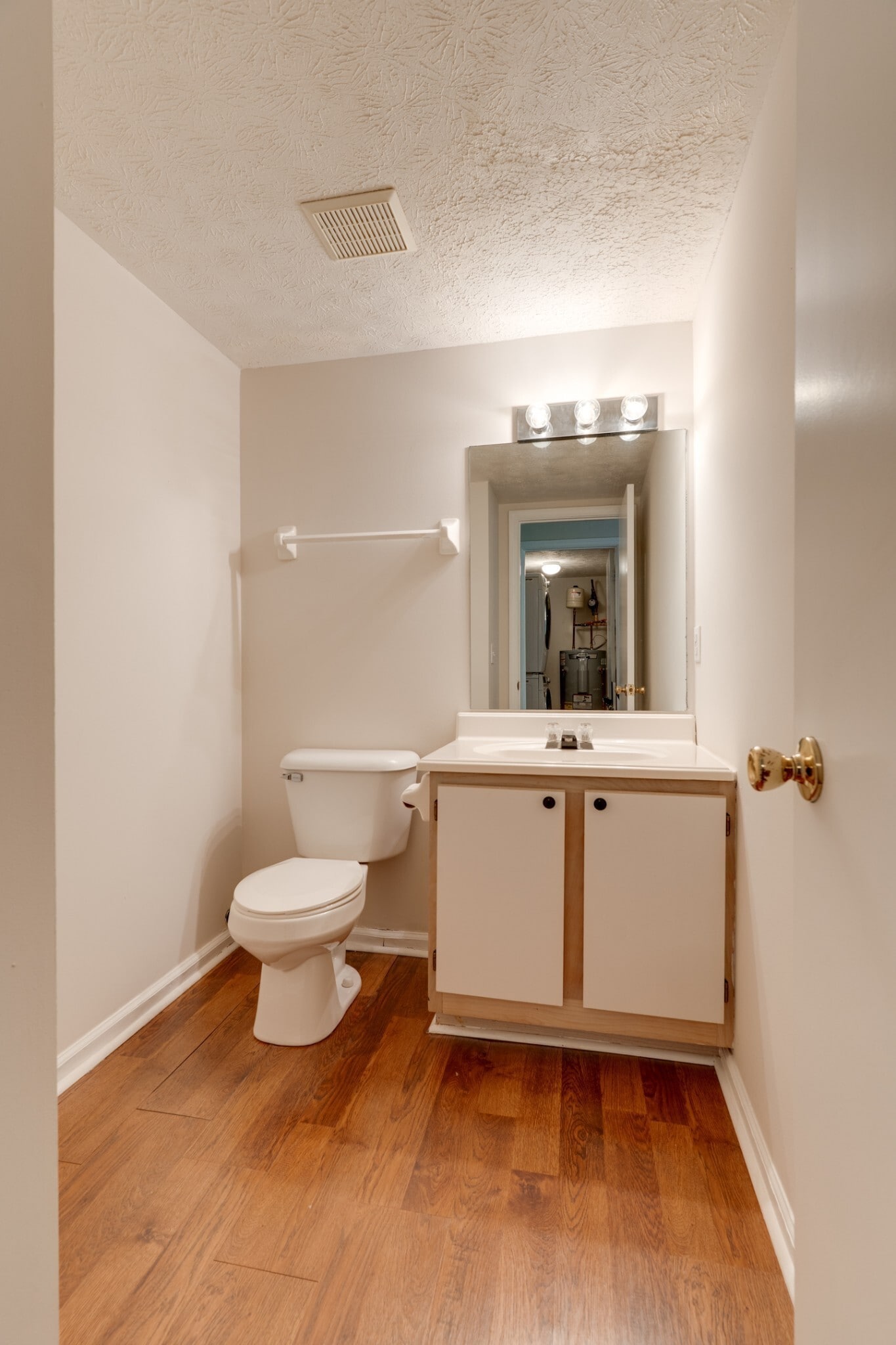 Building Photo - 104 Waterview Dr