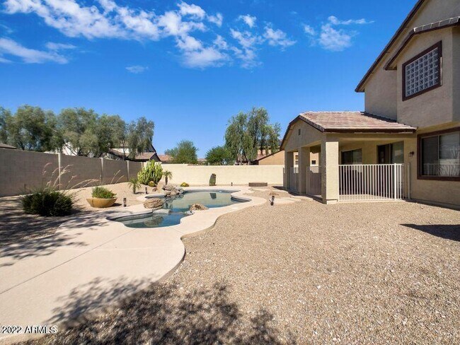 Building Photo - 2406 W Sienna Bouquet Pl