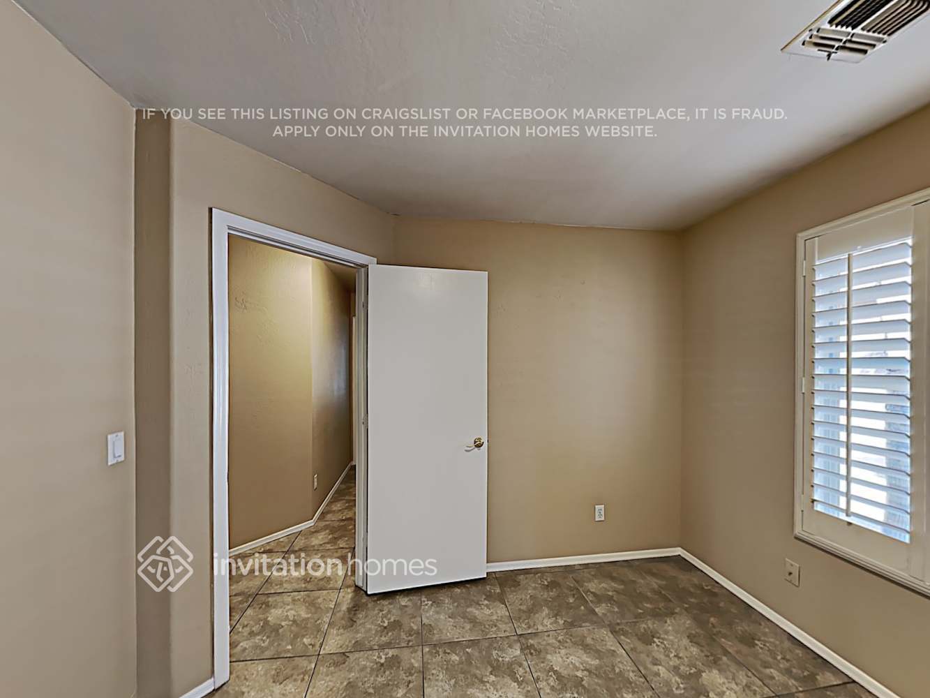 Building Photo - 163 N Saffron Cir